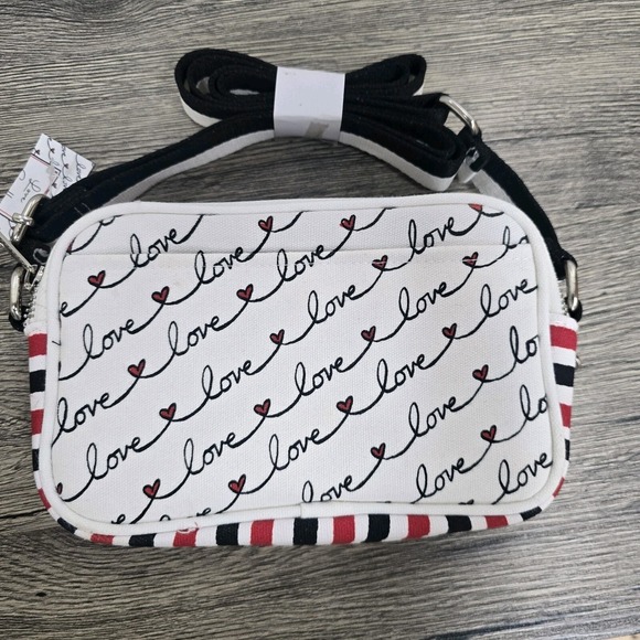 BRIGHTON Lovely "LOVE SCROLL" Canvas Crossbody Bag/Purse New‎ WITH TAGS! - Picture 5 of 8
